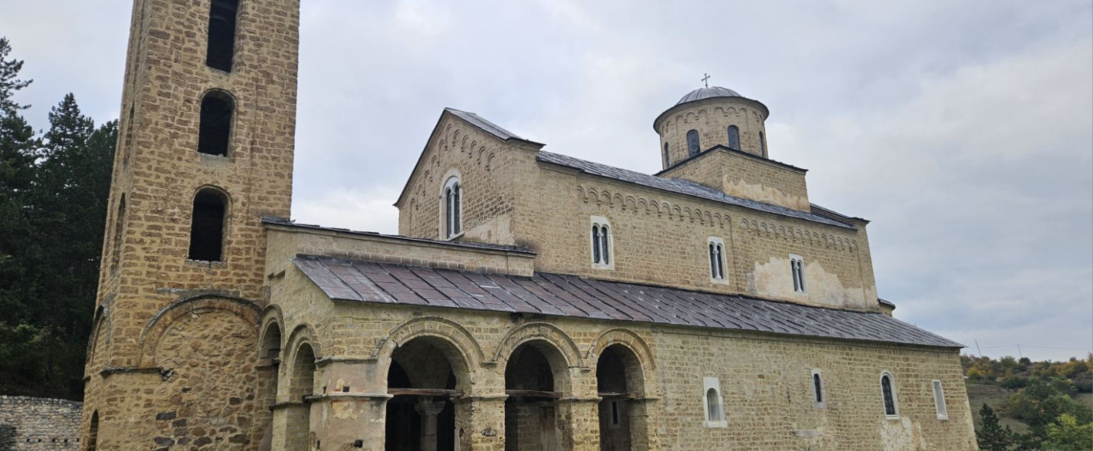 Manastir čuva duh Stare Srbije: Svetinja koja ostavlja bez daha FOTO