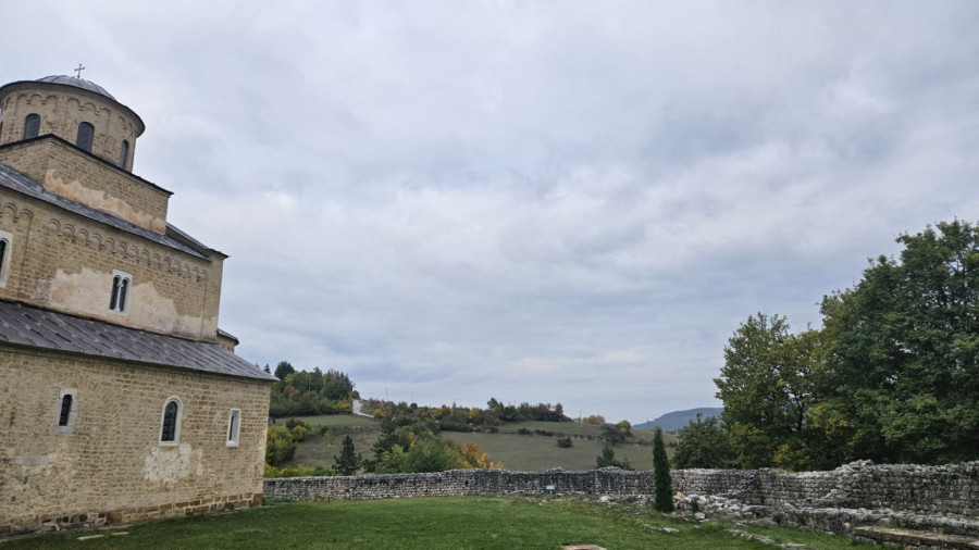 Manastir čuva duh Stare Srbije: Svetinja koja ostavlja bez daha FOTO