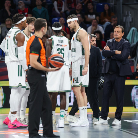 Ataman pobesneo na sudije: "Tragikomedija i rvanje grčko-rimskim stilom" FOTO