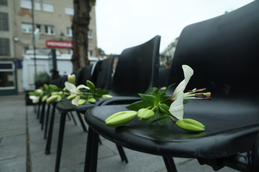 Potresni prizori – ljudi u suzama zbog Halida Bešlića; Prestonicom zavladala tišina FOTO/VIDEO