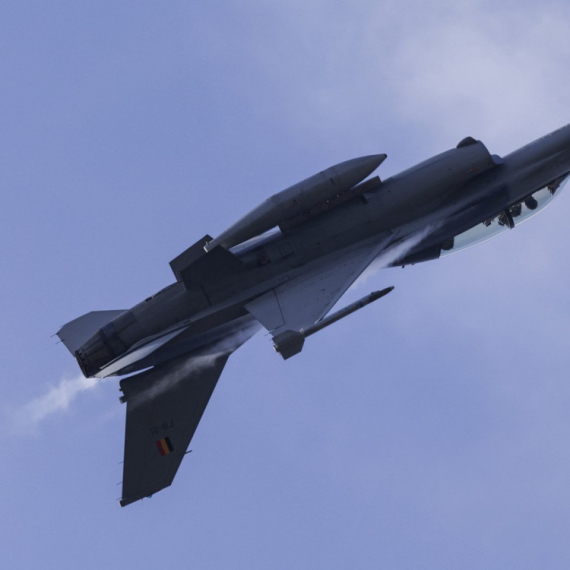 NATO zvecka oružjem: Nuklearna vežba je počela FOTO