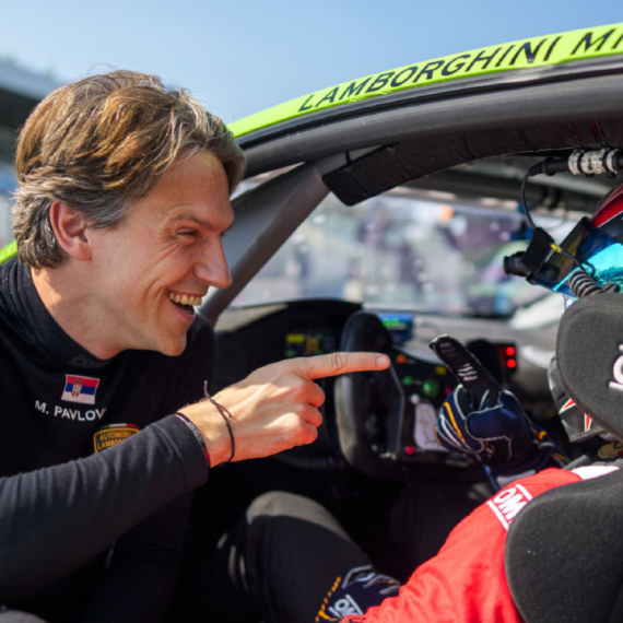 Pavlović drugi u trci lamborginija u Barseloni FOTO/VIDEO