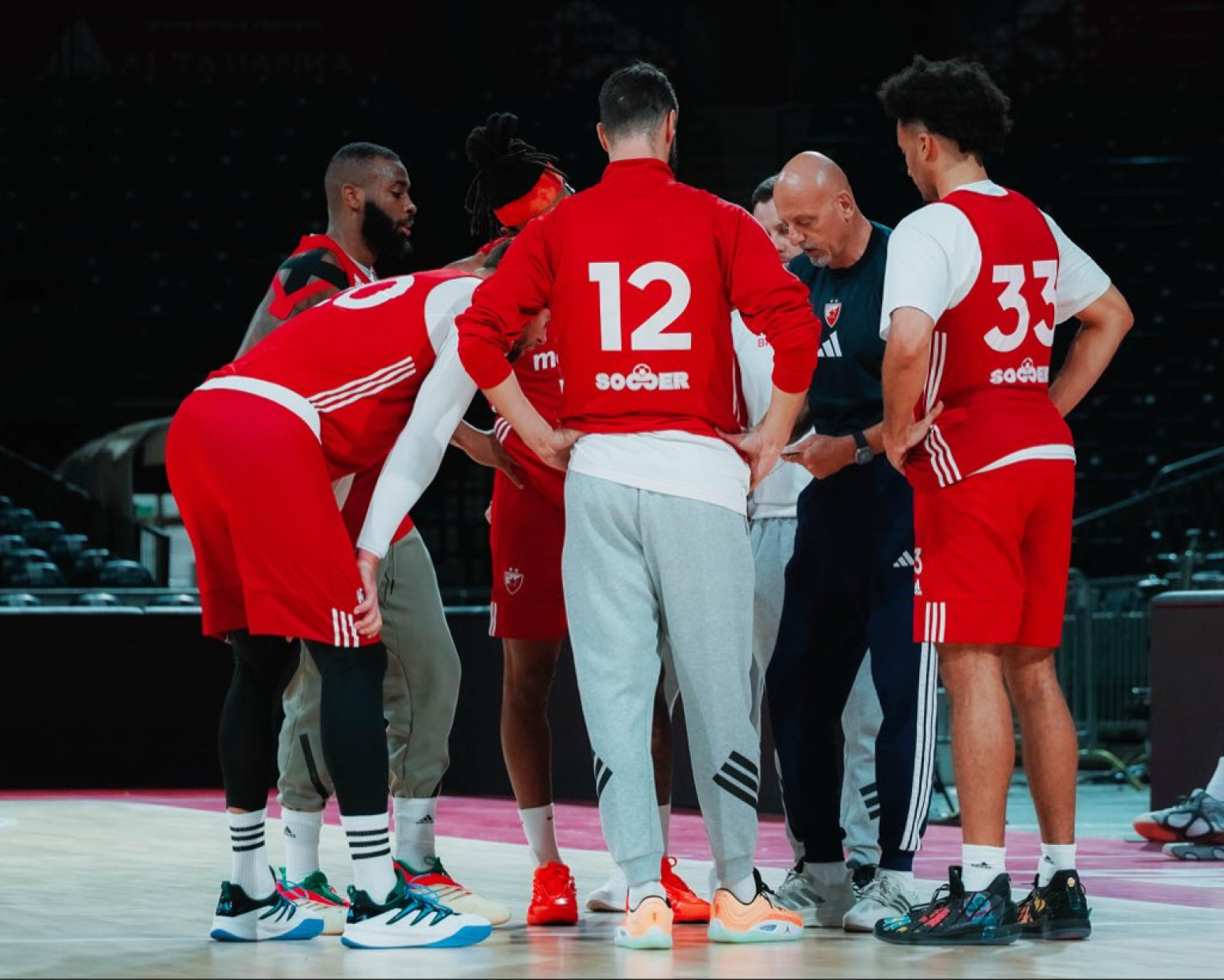 Prvi dan u kancelariji Saše Obradovića