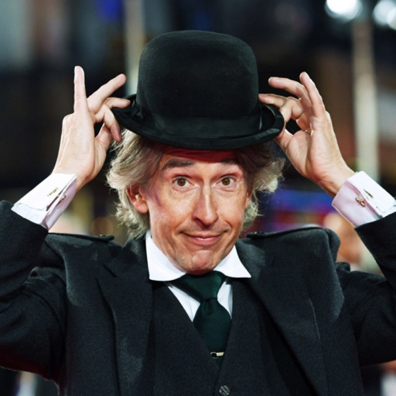 Bio je bez sreće u ljubavi i u kandžama poroka: Slavni glumac konačno ima lepe vesti VIDEO