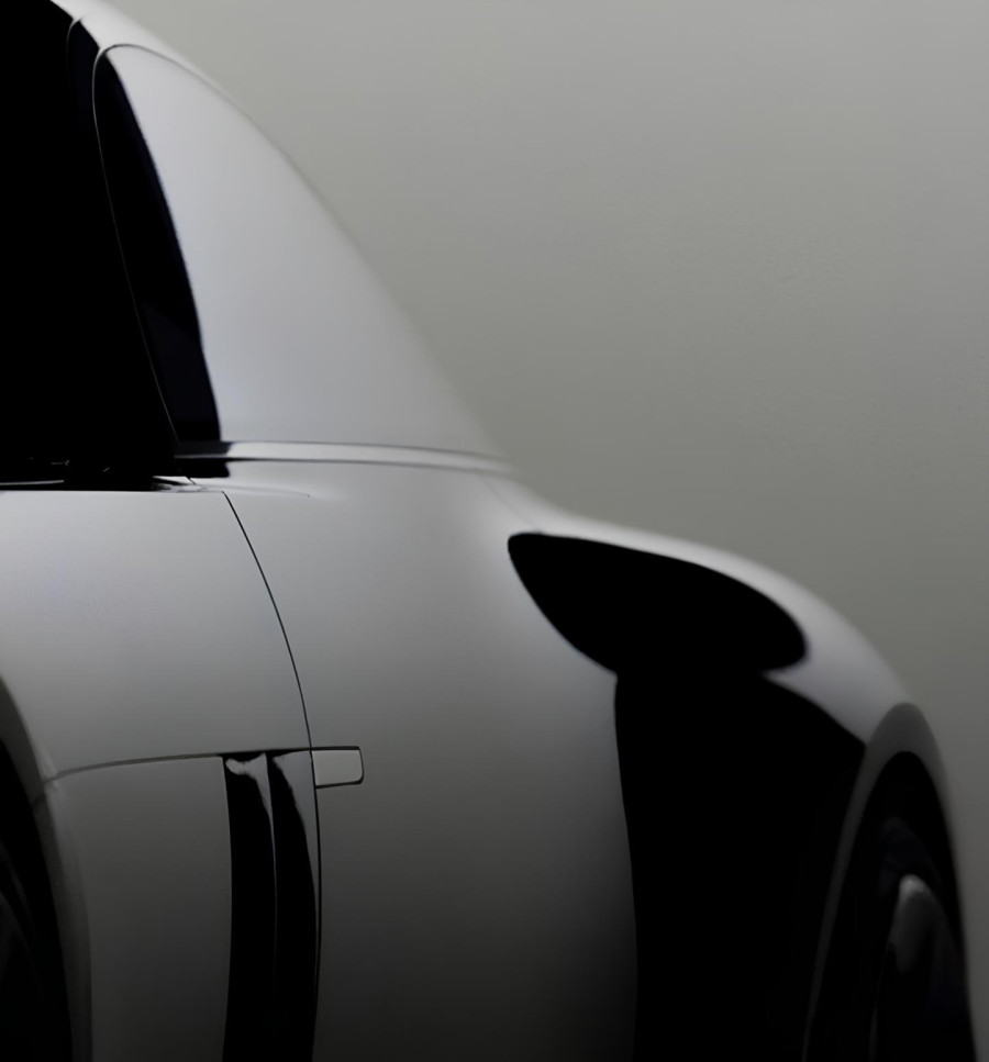 Mercedes vraća legendarni kupe – tizer otkriva retro glamur i futuristički potpis FOTO