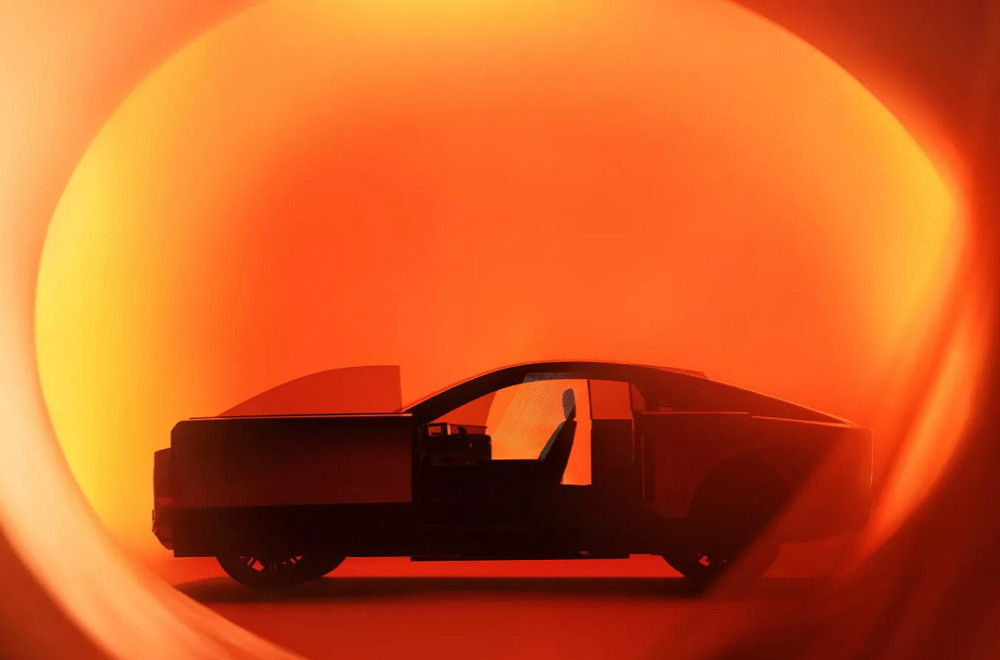 Toyota pravi najluđi Century do sada – kupe, SUV i minivan u jednom vozilu?! FOTO