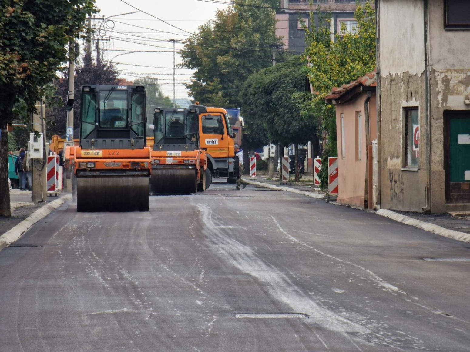 Rekonstruisana još jedna važna saobraćajnica u Leskovcu FOTO