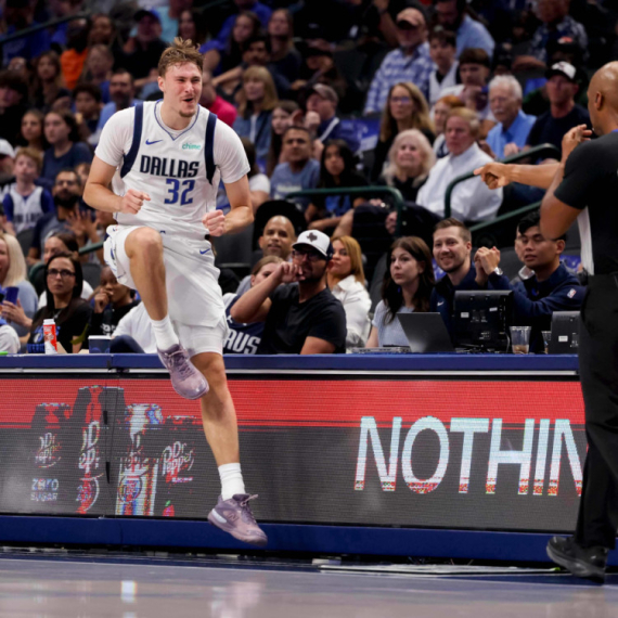 Dalas ima "keca u rukavu" – napad na titulu ili "potpuni raspad" VIDEO