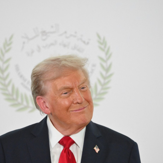 Bajden i Klinton hvale Trampa; "Zaslužuje veliko priznanje"