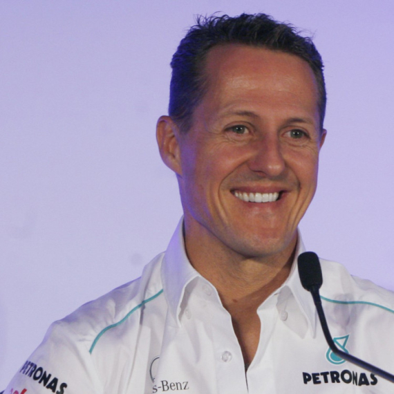 Mihael Šumaher pokazao prvi "znak života"!?