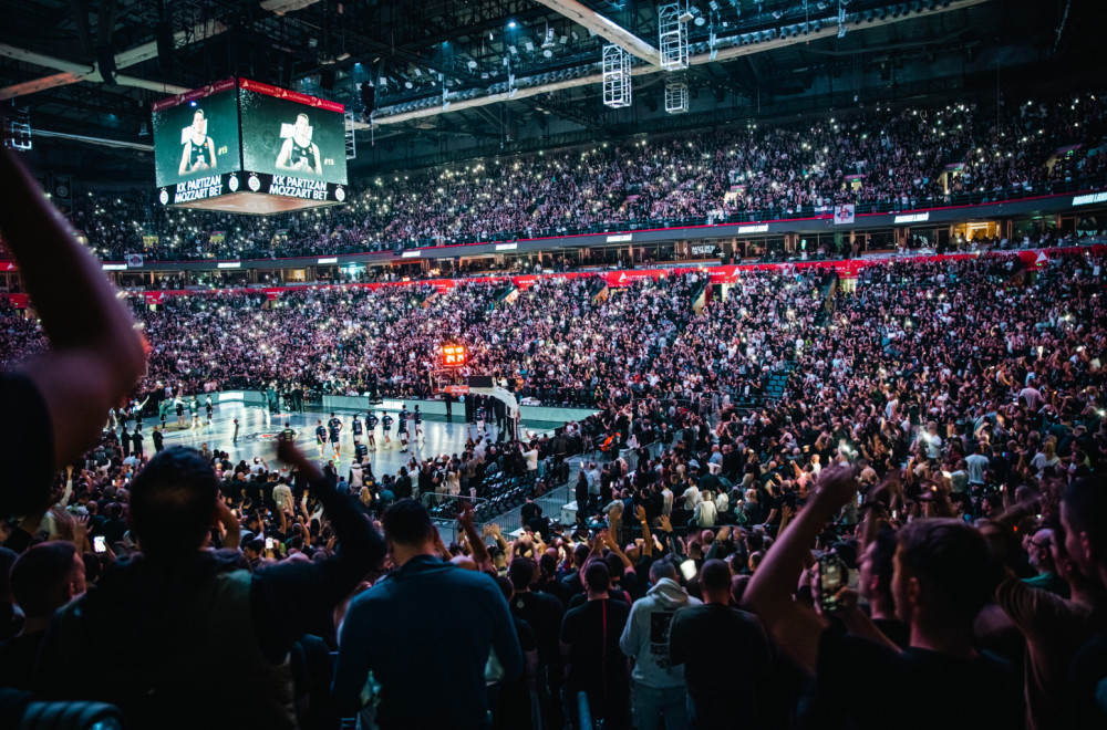 Oglasio se KK Partizan: "Klubu preti opasnost; navijači izneli korisne argumente!"