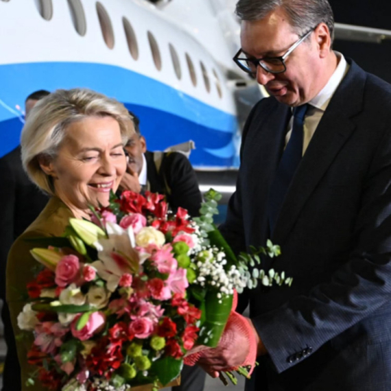 Vučić welcomed Ursula von der Leyen at the airport: Every visit of hers is important for Serbia PHOTO