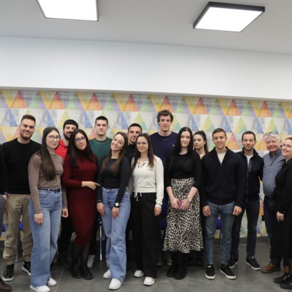 Uči od najboljih, prijavi se za Agrobiznis školu