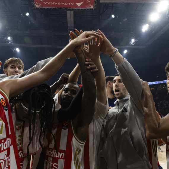 Obradovićeva Zvezda oduševila zvezdaše – "petica" za Nvoru