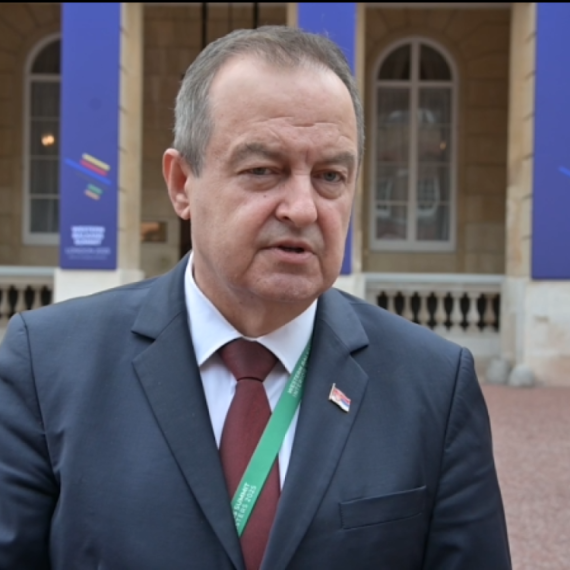 Studentkinja demantovala navode da je povređena: "Informacija je neistinita"; Dačić: Laž i manipulacija