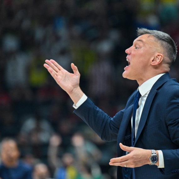 Ne mare za loš start – u Istanbulu žele da Šaras ostane