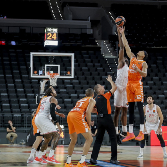 Micić briljirao – "stotka" Hapoela u Valensiji