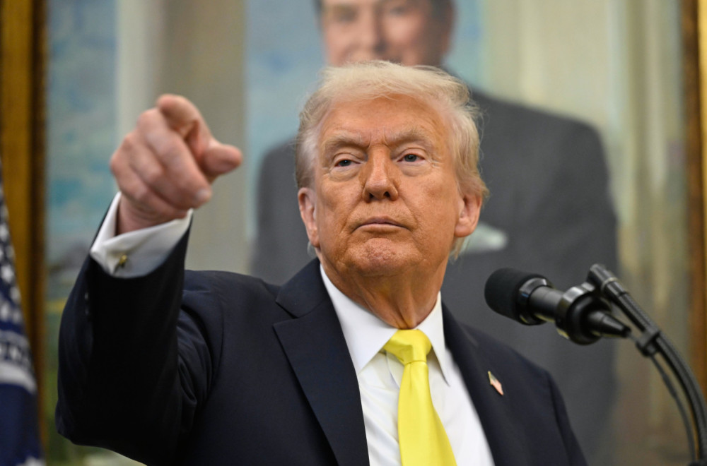 Tramp sprema udar? "Brojne zemlje čekaju moj znak"