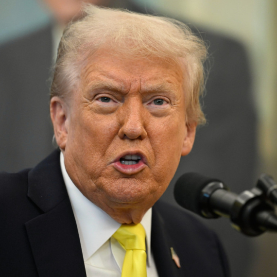 Tramp besan: Prekinuo trgovinske pregovore s Kanadom zbog reklame na kanadskoj TV