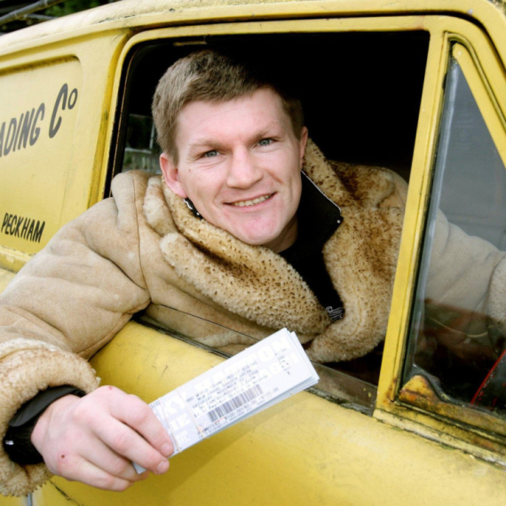 Čuveni bokser pronađen obešen – pokrenuta istraga o smrti bivšeg šampiona