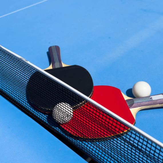 Besplatni stoni tenis za voždovačke seniore u Šumicama