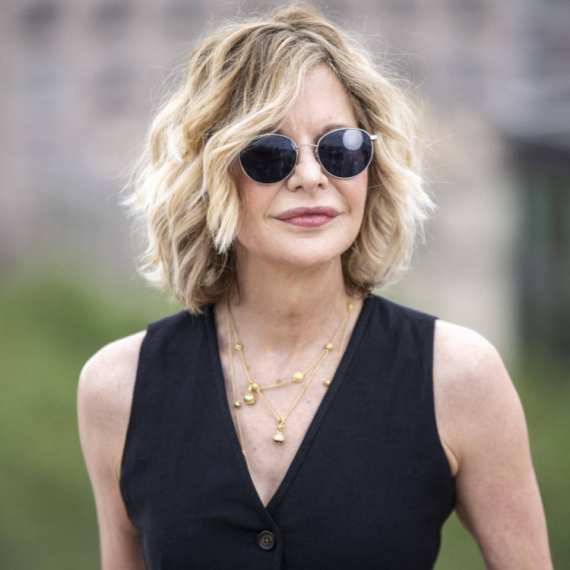 Meg Rajan retko pokazuje usvojenu ćerku, a sada su se fotke proširile mrežema FOTO