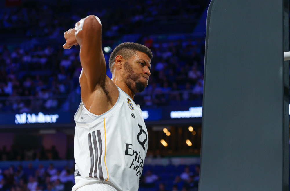 "Zvezda trči, puca i ima vatru"