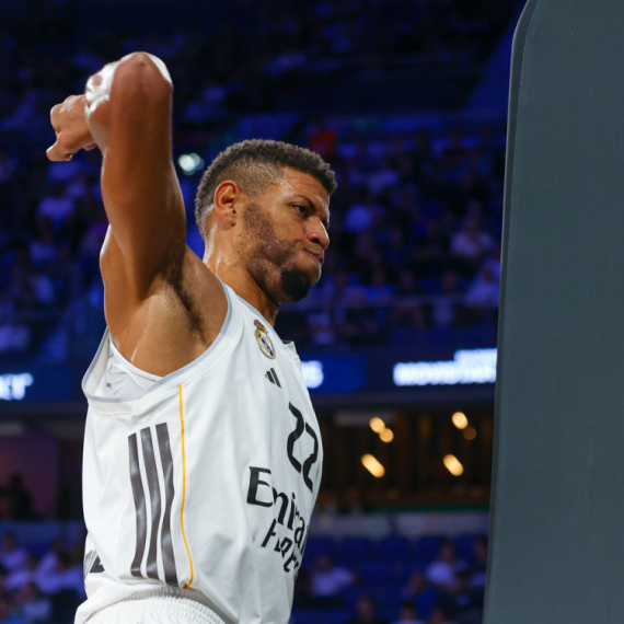 "Zvezda trči, puca i ima vatru"