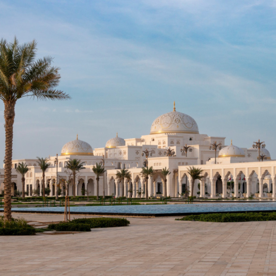 Kuva u zalivu: Razdor Rijada i Abu Dabija preliva se i na biznis