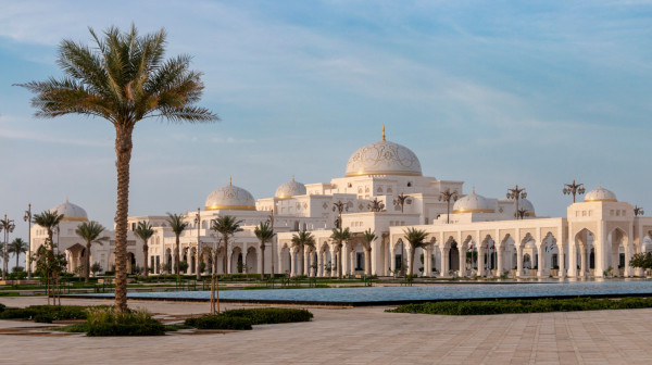 Kuva u zalivu: Razdor Rijada i Abu Dabija preliva se i na biznis