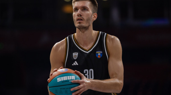 Petrušev isprašio Barsu, pa poručio: "Možemo svakog da dobijemo"