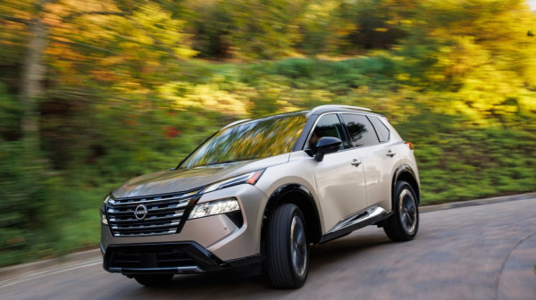 Nissanov "odmetnik" u Ameriku dolazi kao hibrid