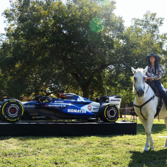 Pet F1 timova u Ostin stiglo u posebnim "odorama" VIDEO