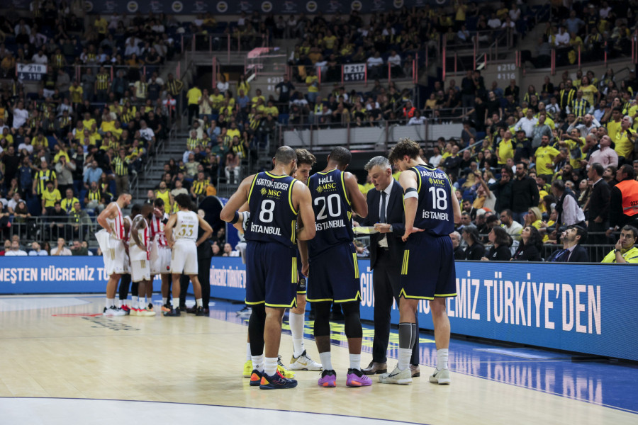Zvezda želi F4, a Partizan da neko ubedi Obradovića da se vrati