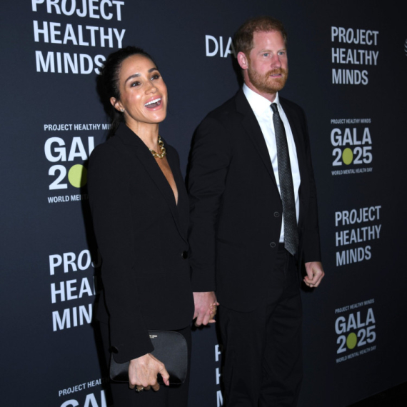 Megan Markl je bila u Parizu i skandali su odmah počeli da se nižu, jedan za drugim VIDEO