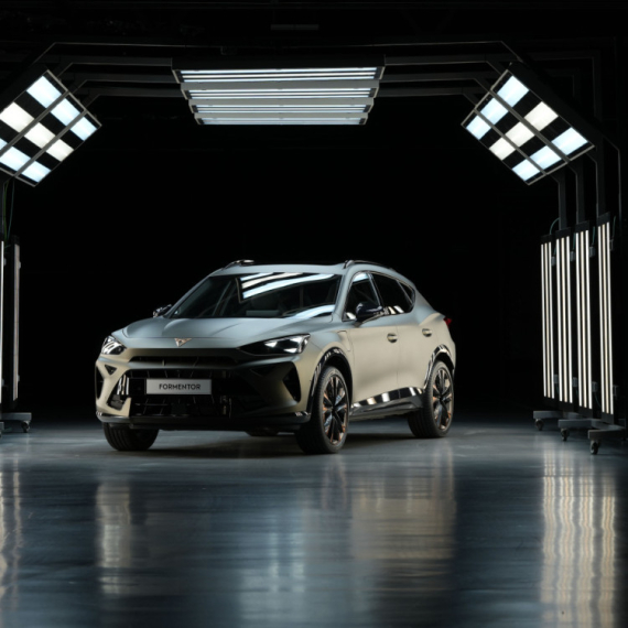 Cupra izbrojala do milion: Formentor opravdao epitet perjanice