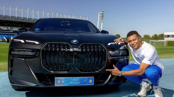 BMW počastio igrače Reala novim kolima: Dosta njih odabralo isti model FOTO