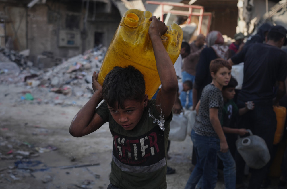 Gaza i dalje gladuje; Ljudi satima stoje u redu, a hrane nema dovoljno