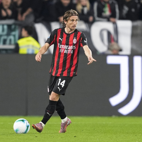 "Modrić u Milanu – gotov igrač! Ko će da plati da gleda groblje slonova?"