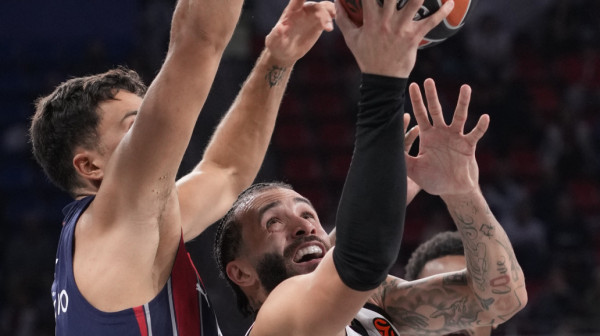 Vodili, vodili, pa "drhtali" do kraja – ocenite košarkaše Partizana u Vitoriji ANKETA