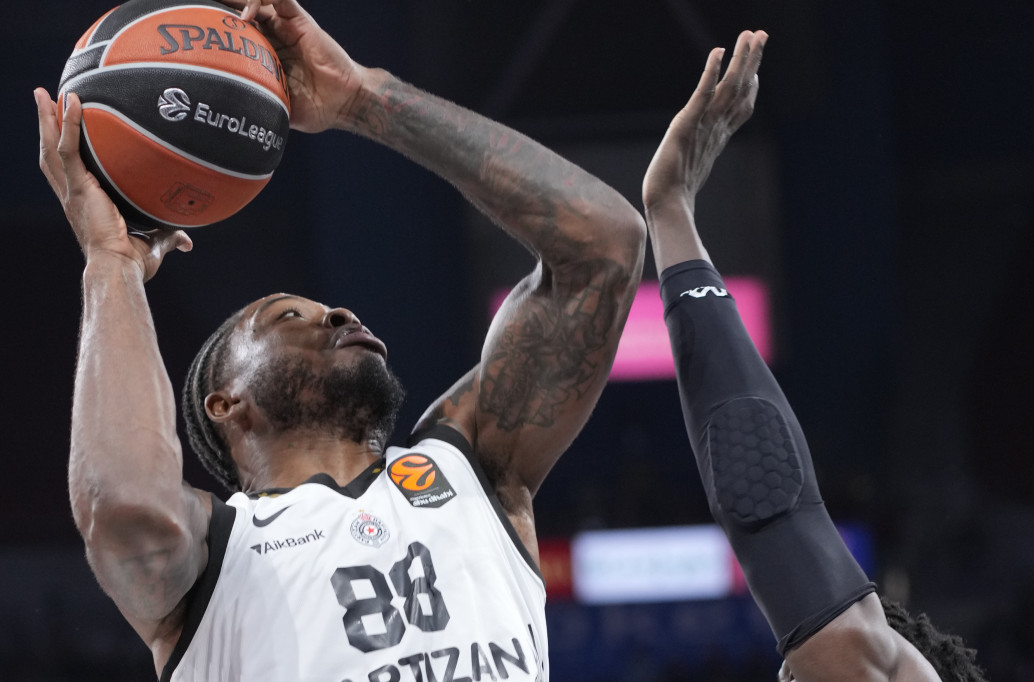 Ludilo na tabeli: Zvezda i dalje ispred Partizana, ali...