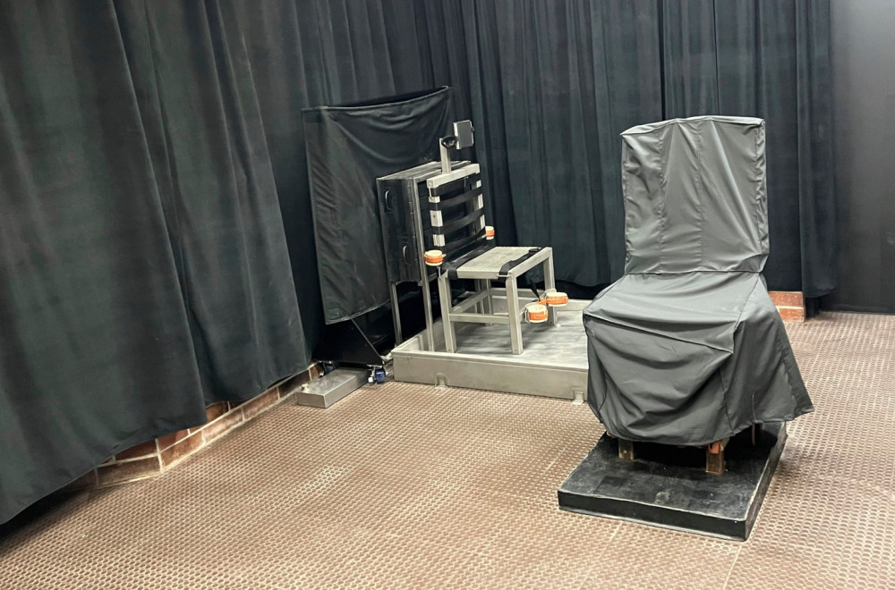 Pogubljen azotnim gasom zbog spaljivanja čoveka