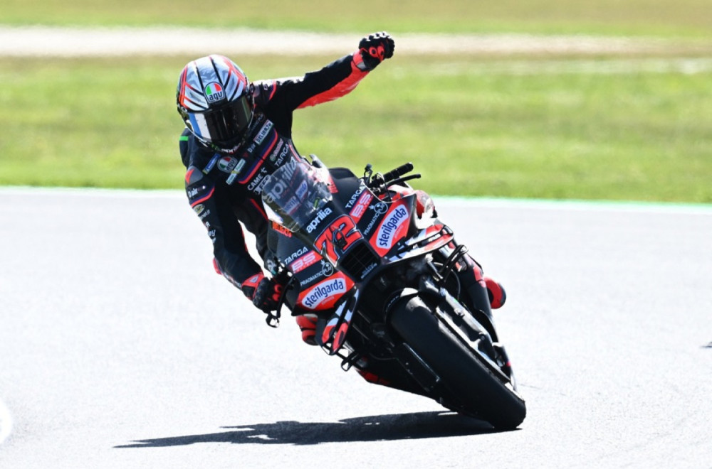 Beceki udario galeba, pa slavio u Australiji VIDEO