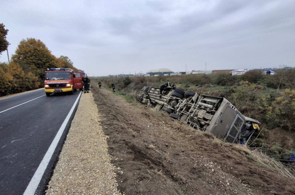 Stručnjak otkriva: Ovo su četiri moguća uzroka udesa kod Sremske Mitrovice