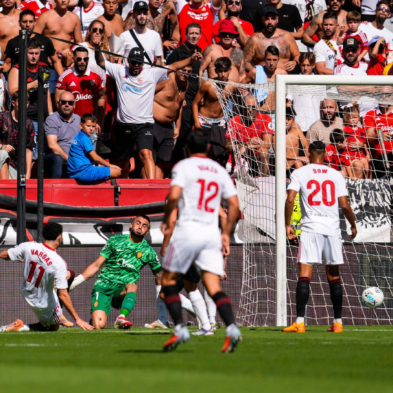 Gudelj "grejao klupu" i gledao senzaciju Majorke