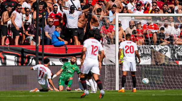 Gudelj "grejao klupu" i gledao senzaciju Majorke