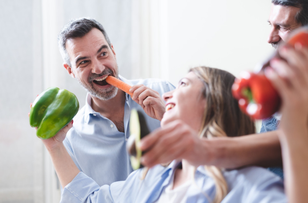 Hrana koja je dobra za zdravlje zuba: Među njima čak i žvaka