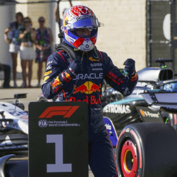 Ferstapen ponovo brži od Meklarena – katastrofa Pjastrija u kvalifikacijama