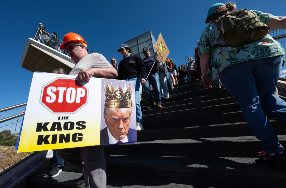 Masovni protesti u SAD; Tramp na meti nezadovoljnih građana FOTO/VIDEO