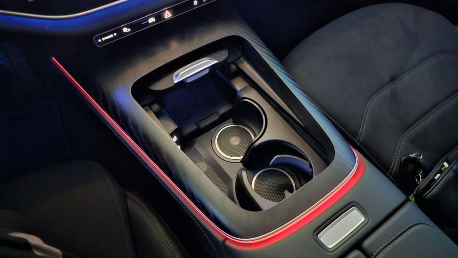 Test: Mercedes E220d 4MATIC – tradicionalno u modernom